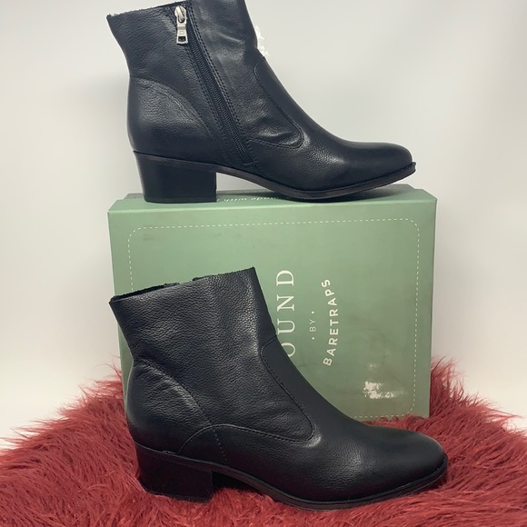 bare traps idola booties